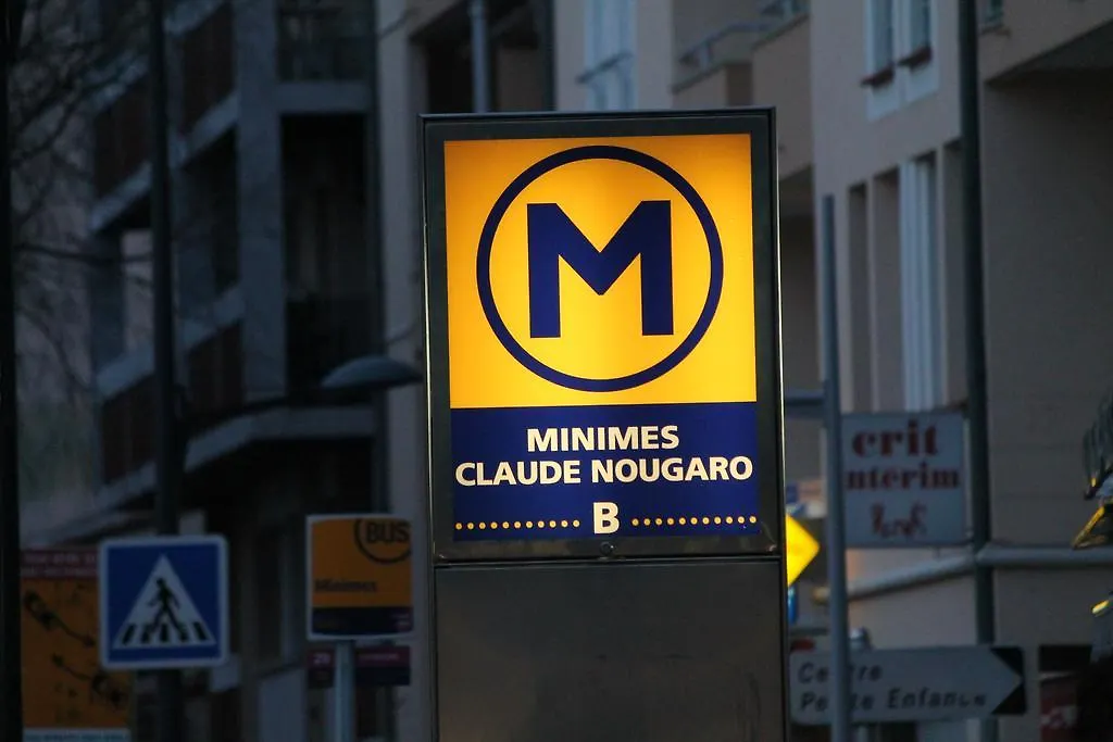 Studio Moderne Minimes Toulouse Frankrig